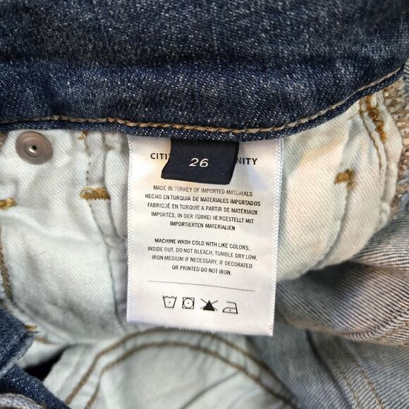 Citizens of Humanity Isola Mid Rise Cropped Boot Jeans Size 24 Dark Wash Raw Hem - Picture 9 of 10